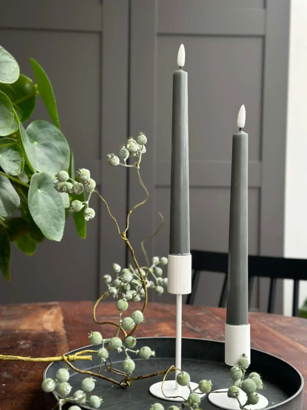 Stumpenkerzen / Set mit 2 Stück und Fernbedienung – Grün 24 cm