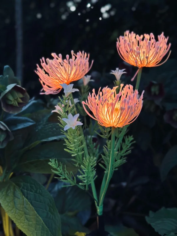 Blume mit Solarzellen - Spider Lili Rosa
