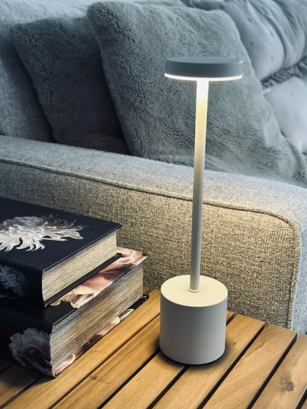 LED-Tischlampe KELLY Creme - wiederaufladbar