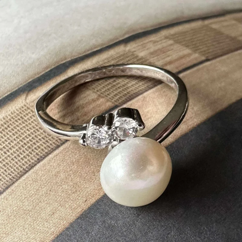 Ring Rini - Verstellbar mit Süßwasserperlen