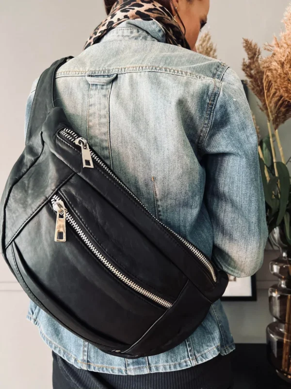 Bumbag XL MIRA - Blød læder med sølv lynlåse - VIAMAJA.DK