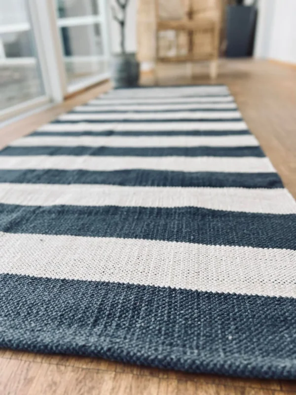 Gulvtæppe BRED STRIB 70x200cm koks / natur - VIAMAJA.DK