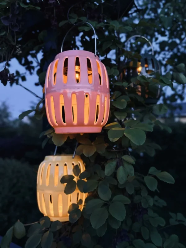 Lanterne med solceller - Coral summer - VIAMAJA.DK