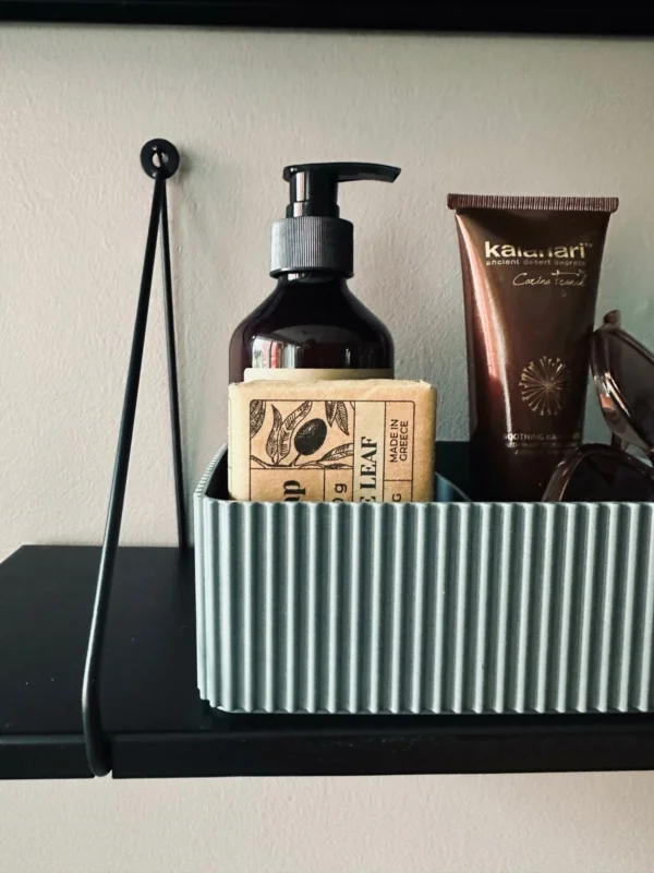 Makeup organiser med opdeling – Grå - VIAMAJA.DK