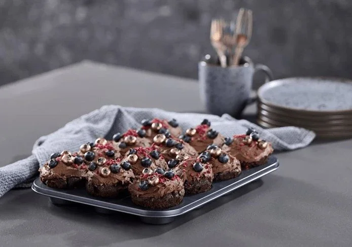 Muffinform til 12 stk - Nonstick belægning - VIAMAJA.DK